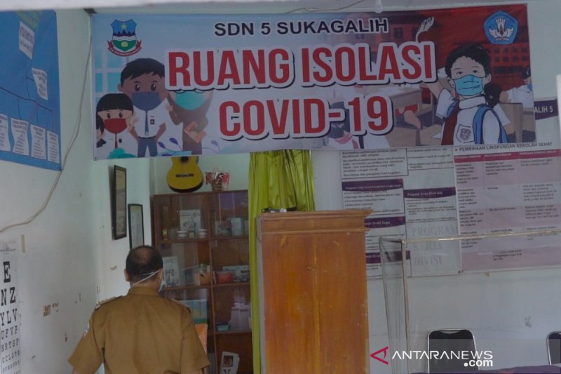 SDN di Garut siapkan ruang isolasi penunjang KBM tatap muka