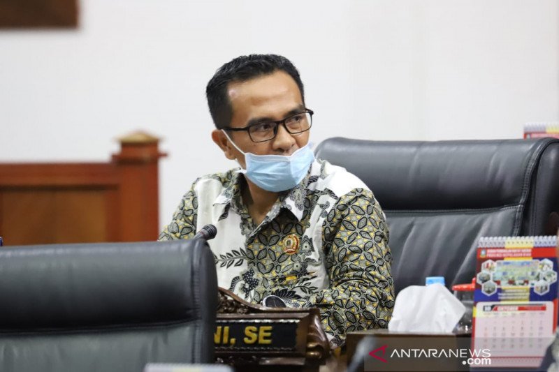 Anggota DPRD Kepri dorong Gubernur buka posko pengaduan THR