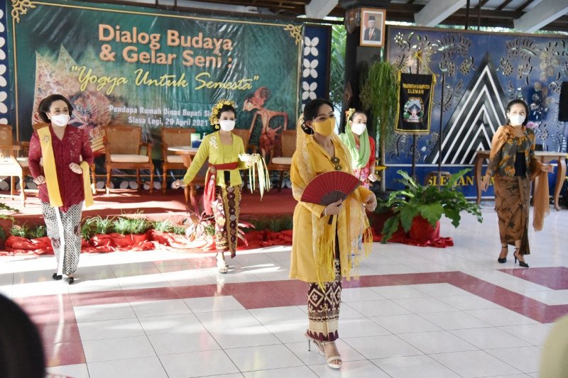 Bupati Sleman: RA Kartini dapat menjadi "role model" perempuan milenial