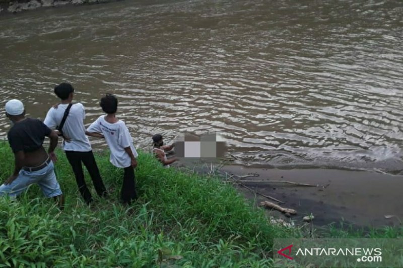 Polisi selidiki temuan mayat di Sungai Cibuni Cianjur