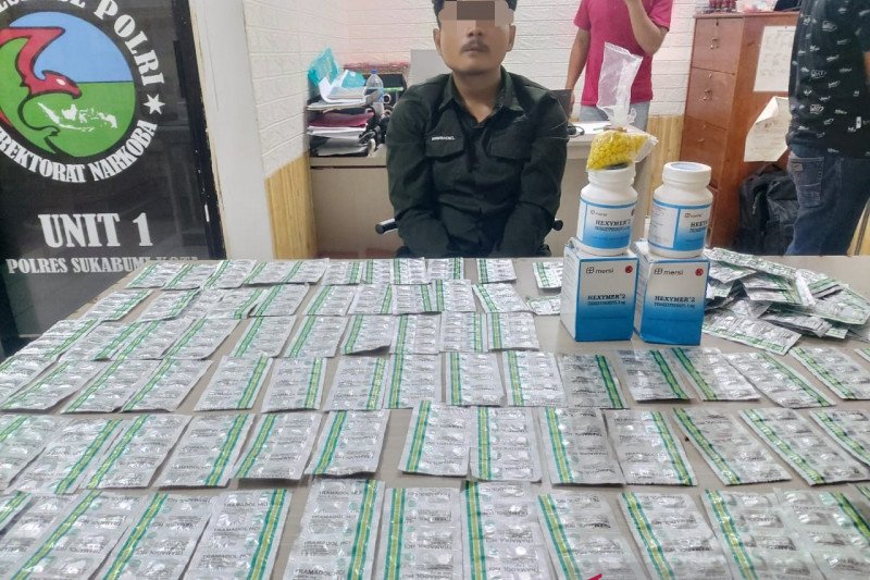 Polisi Sukabumi ciduk kurir hingga bandar obat keras ilegal