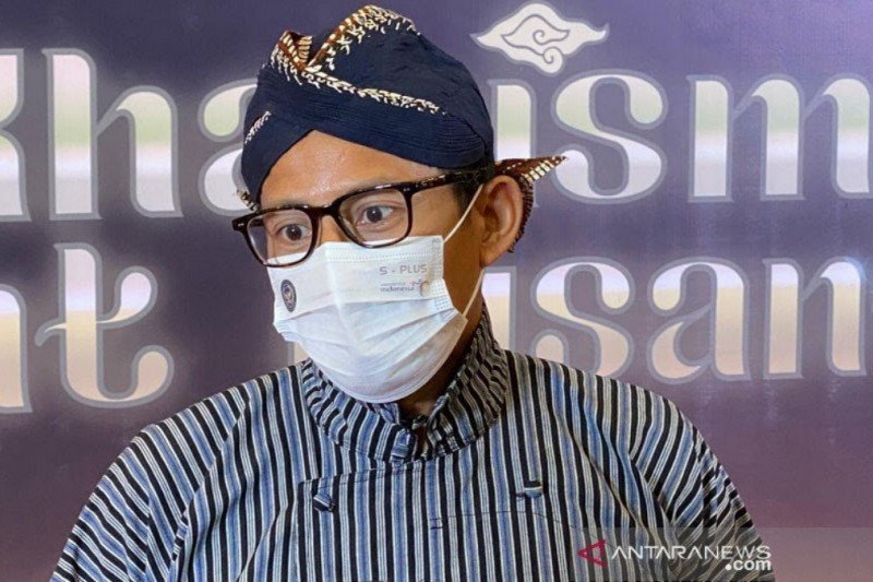 Menparekraf sebut pembukaan destinasi wisata selama Lebaran wewenang daerah