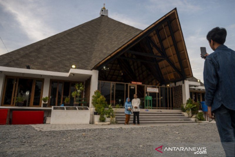 Masjid Jami Nurul Hasanah Aceh di Palu