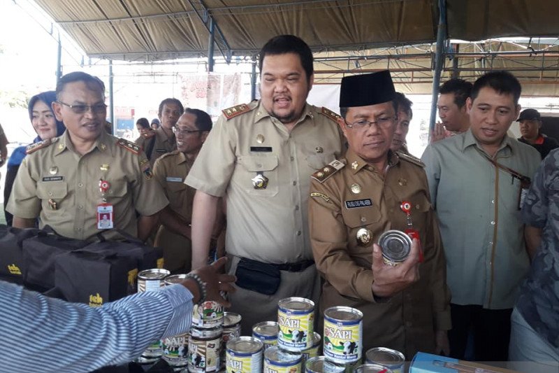 Wagub Sulteng minta distributor jaga stok bahan pokok