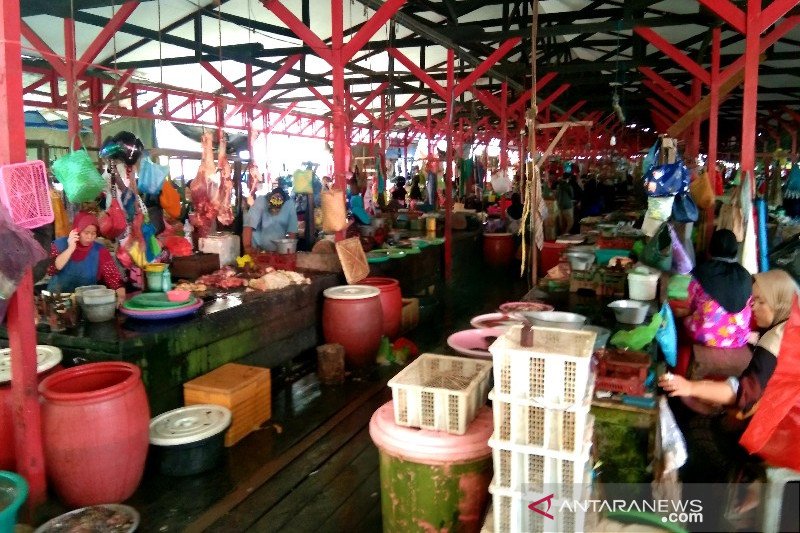 Diskoperindag Seruyan pastikan stok bapok aman hingga Lebaran