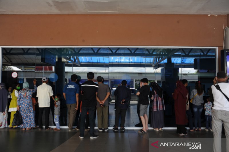 Arus mudik di Bandara SMB II Palembang, Minggu alami peningkatan