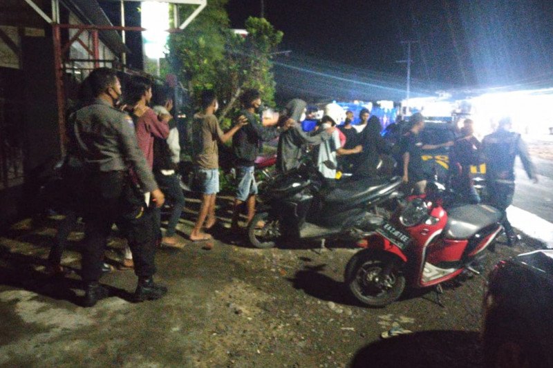 Terlibat tawuran, 11 remaja di Sumbawa diamankan polisi