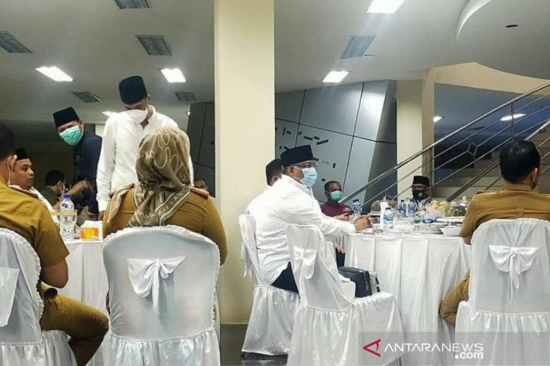 Gubernur Sultra meluncurkan program orang tua asuh atlet PPLP