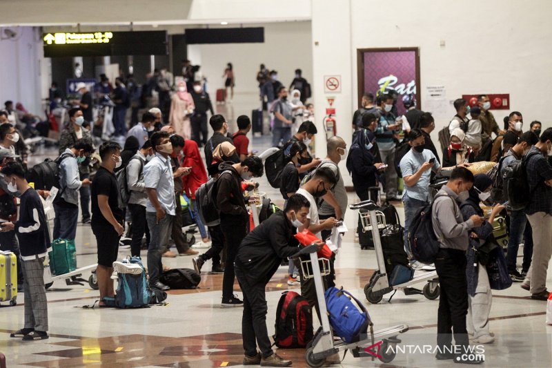 Indonesia allocates $765 million stimulus for Ramadan, Eid