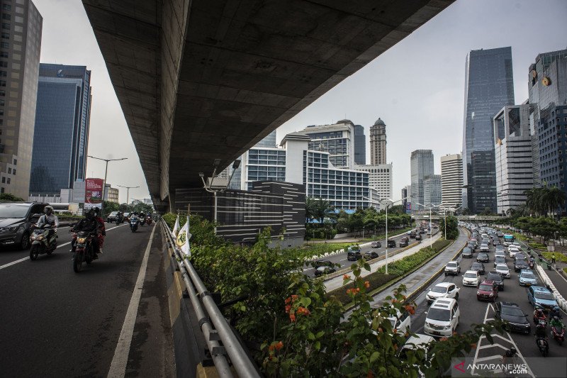 Indef perkirakan ekonomi Indonesia triwulan II tumbuh 2 persen