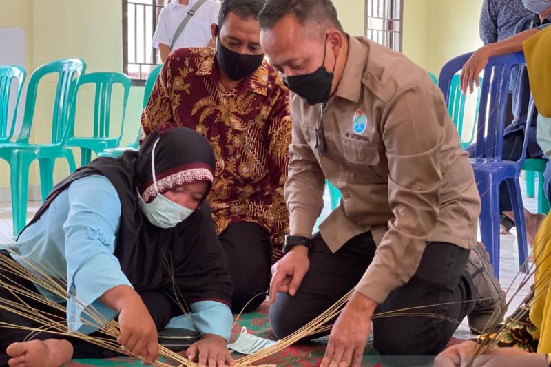 PTPN V rangsang ekonomi masyarakat selama Ramadhan