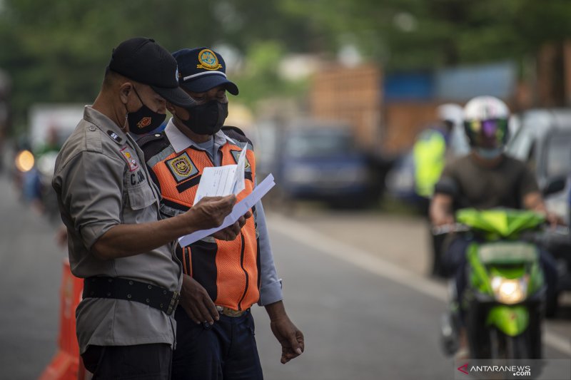 Penyekatan Pemudik Di Perbatasan Palembang-Ogan Ilir