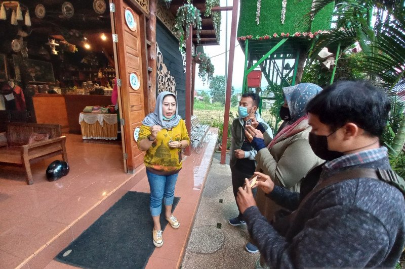 Pelaku wisata minta pemerintah bijaksana tutup objek wisata saat libur Lebaran