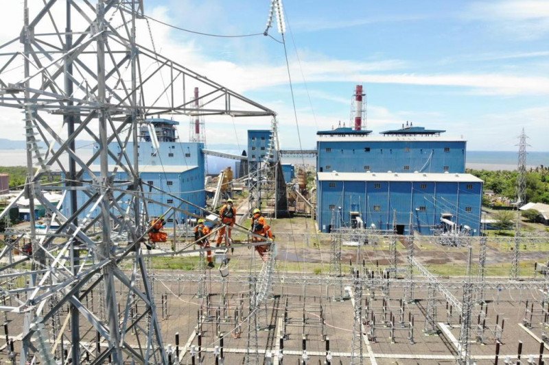 PLN NTB siagakan 935 personel menjaga pasokan listrik jelang Lebaran