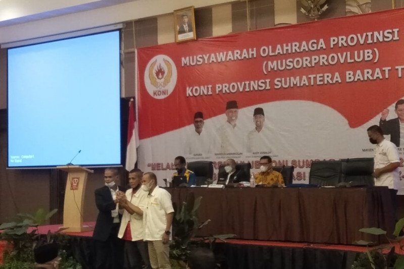 Agus Suardi terpilih aklamasi sebagai Ketua Umum KONI Sumbar