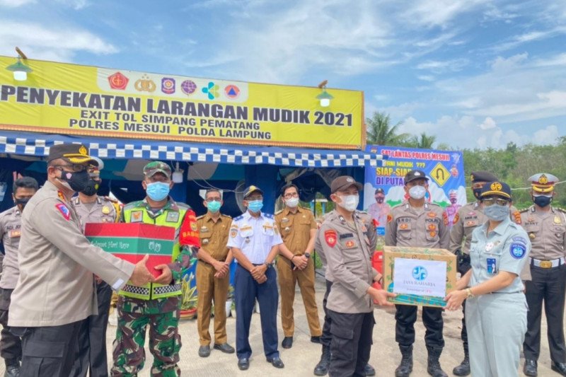 Jasa Raharja kunjungi pos penyekatan mudik Simpang Pematang