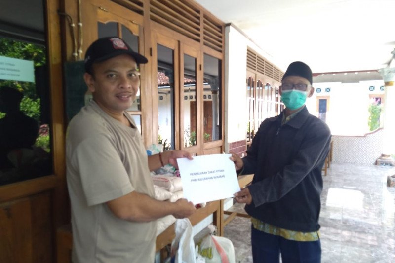 PHBI Banaran Kulon Progo salurkan zakat fitrah di Kalibawang dan Samigaluh