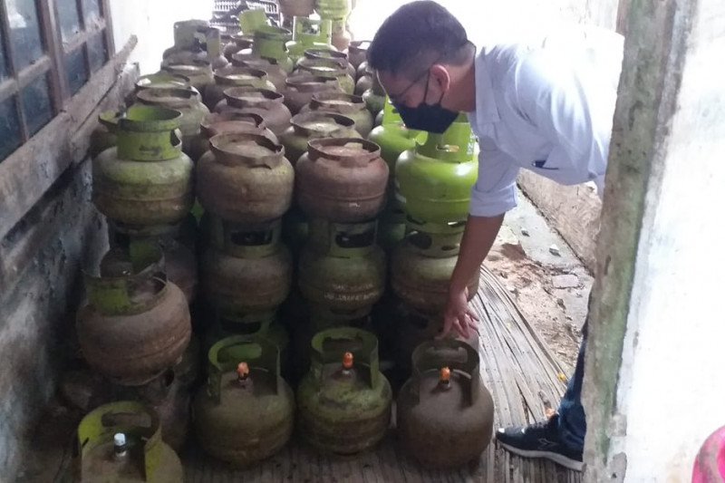 Pertamina dan Pemprov Lampung sidak stok elpiji di pangkalan