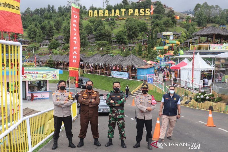 Objek wisata di Garut ramai pengunjung saat libur Lebaran