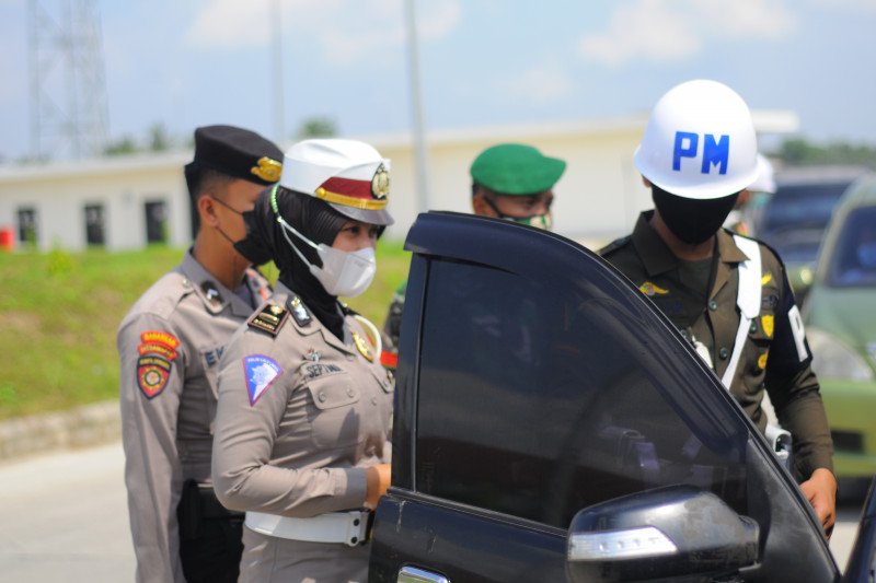 Semua kendaraan wajib melalui posko penyekatan di Tol Sumatera ruas Bakter