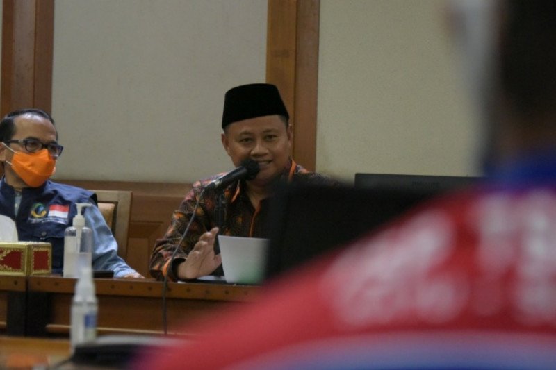 Wagub Jabar tidak lihat sejumlah kabiro saat sidak hari pertama kerja