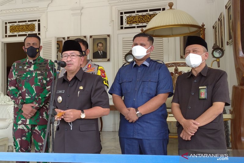 Seluruh ASN Cianjur wajib jalani tes usap dan cepat sebelum masuk kerja kantor