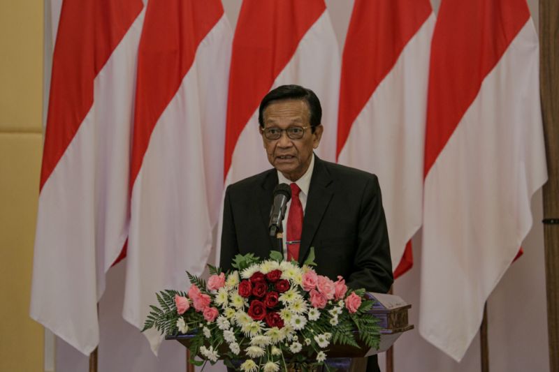 Sultan HB X berharap UNY tidak sekadar lahirkan calon guru