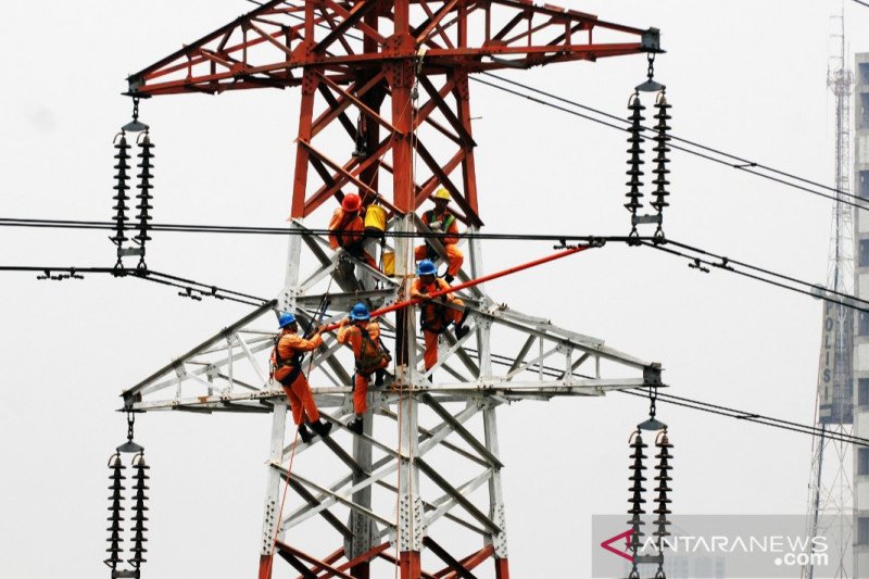 PLN Cikarang catat kenaikan pendapatan capai Rp2,4 triliun