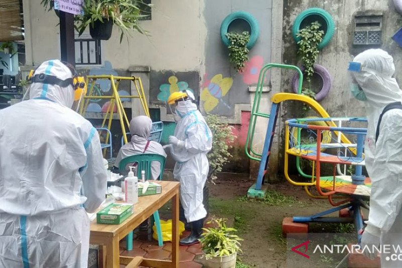 Warga Perumahan Griya Melati Kota Bogor positif COVID-19 menjadi 60 orang