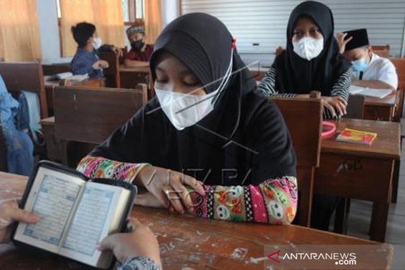 Ujian Hafalan Al Quran Siswa Menjelang Kenaikan Kelas