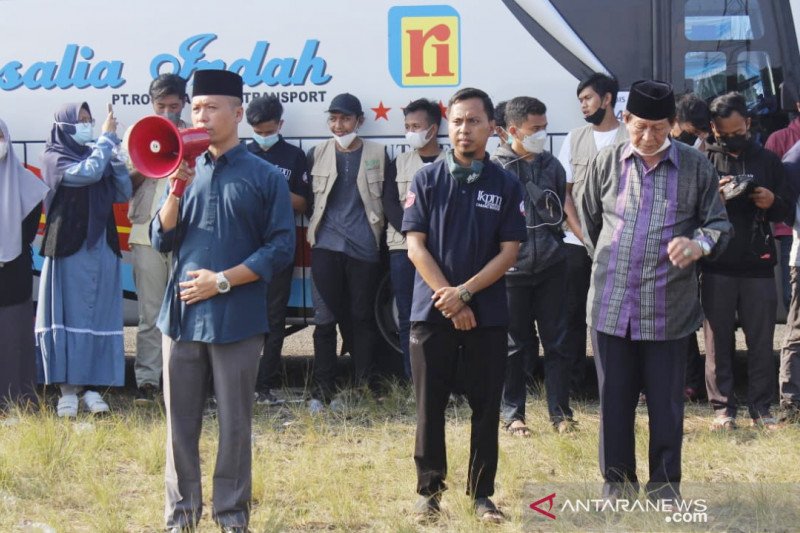 985 santri asal Bogor kembali belajar ke pondok pesantren Gontor