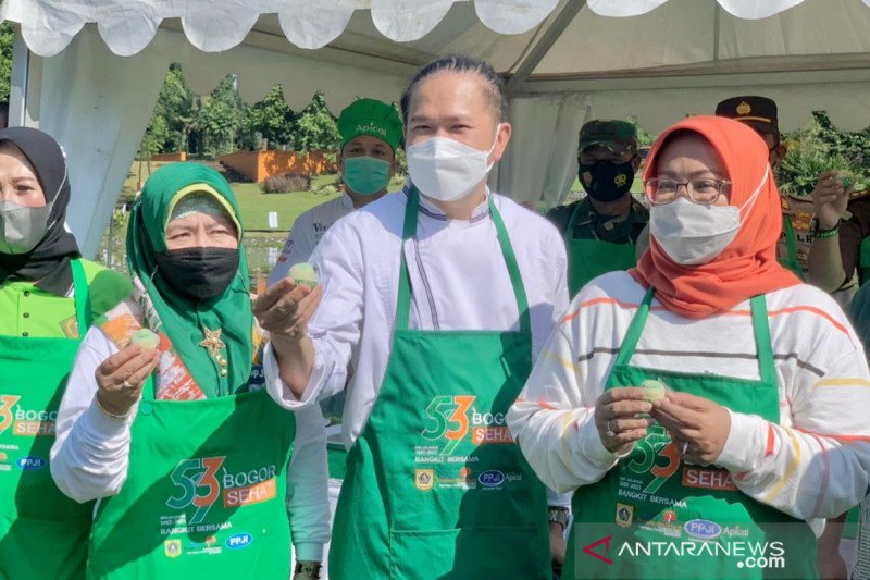 Bupati canangkan gerakan cinta makanan tradisional Bogor
