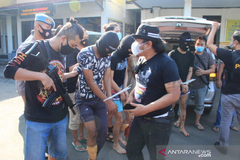 Dua anggota geng motor di Sukabumi ditembak polisi