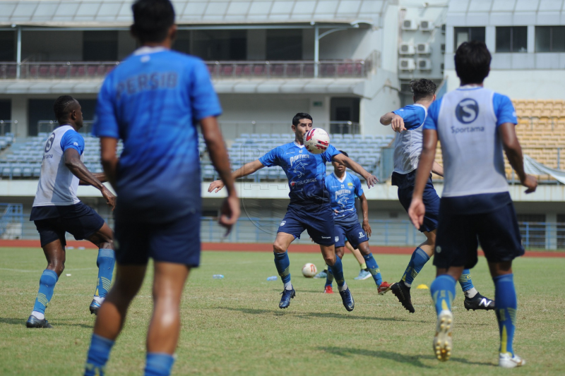 Pelatih Persib hati-hati berikan latihan hindari cedera pemain