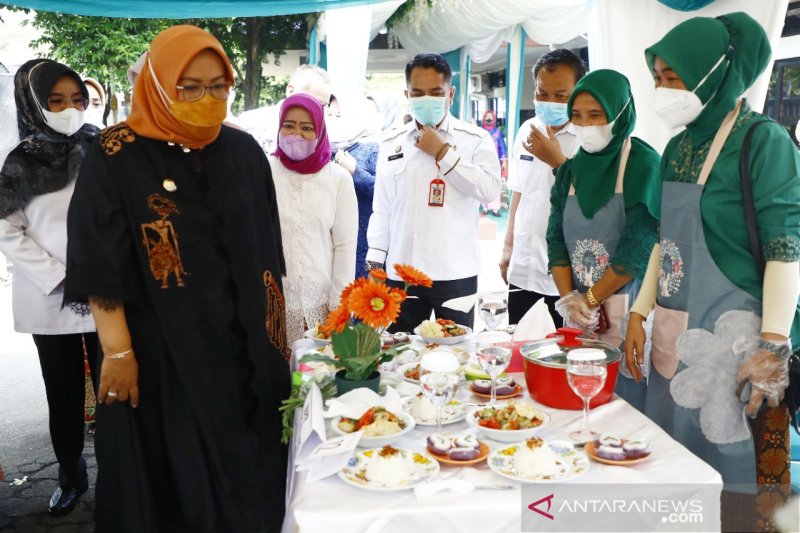 Bupati ingin lahirkan makanan tradisional baru khas Bogor