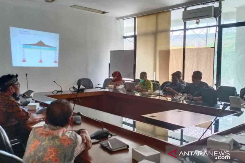 Bekasi ajukan seni Calung Dalengket masuk warisan budaya