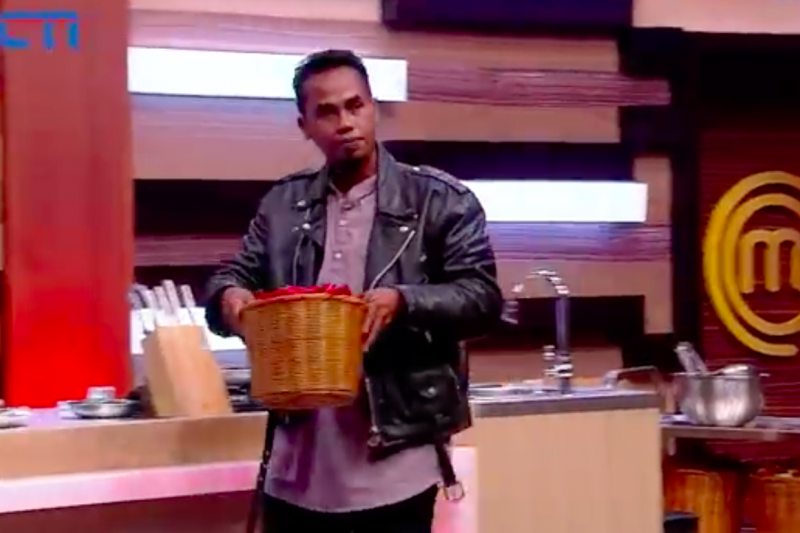 Petani Tanah Datar lolos audisi Masterchef Indonesia, "seharusnya Chef Renata panggil mamak ke saya"