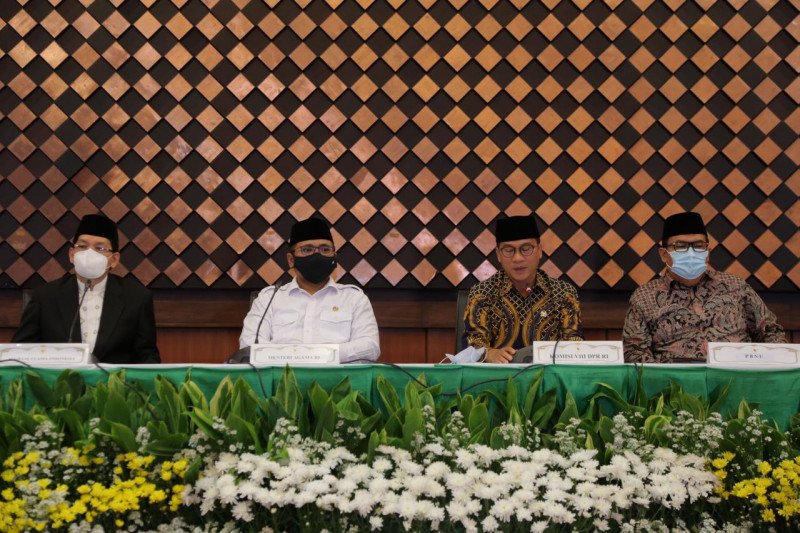 Soal haji, MUI minta masyarakat bersabar dan tunggu waktu