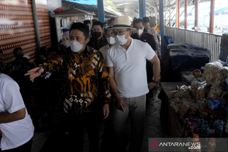 Ridwan Kamil bantu perencanaan tata ruang Sungai Musi