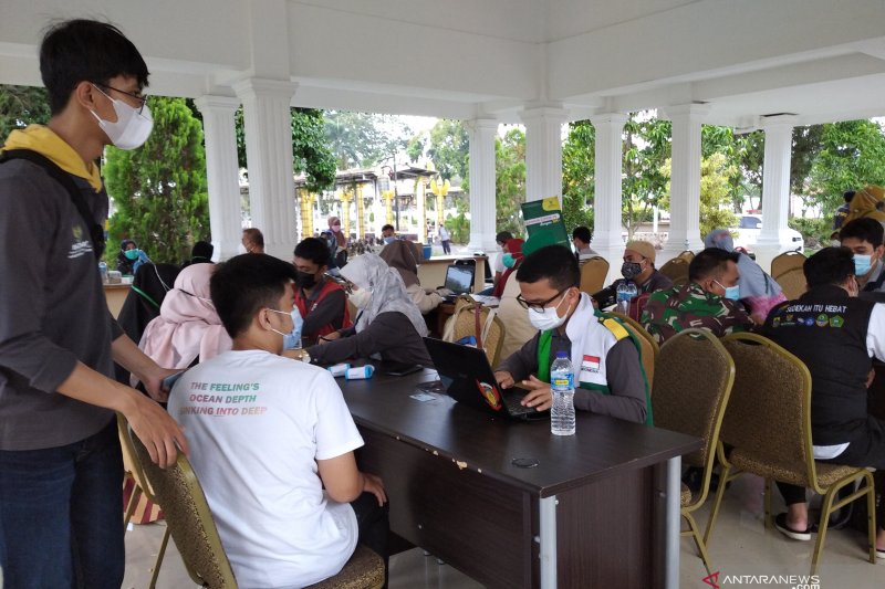 Pemkab dan Polres Cianjur genjot vaksinasi COVID-19 untuk lansia