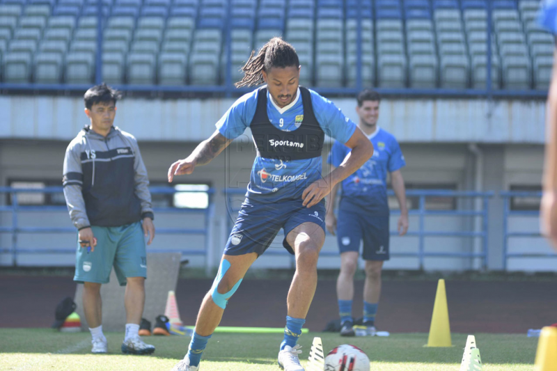 Luiz dan Erwin sudah gabung latihan Persib Bandung