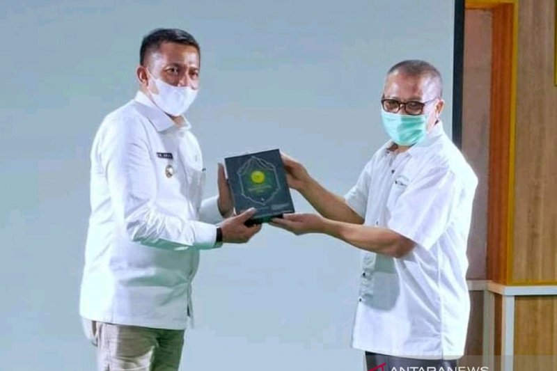 Bupati Meranti jajaki peluang beasiswa anak daerah di UMRI