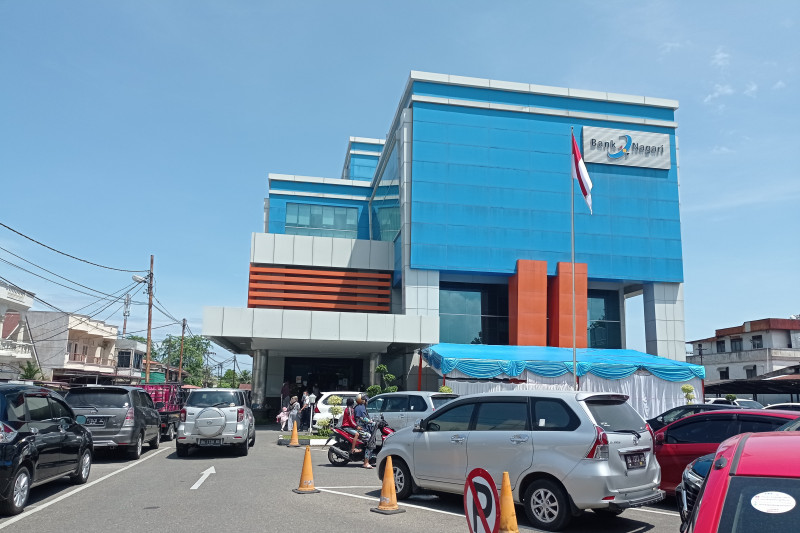 Ini kinerja Bank Nagari sampai Mei 2021 yang berada pada jalur "on the track"