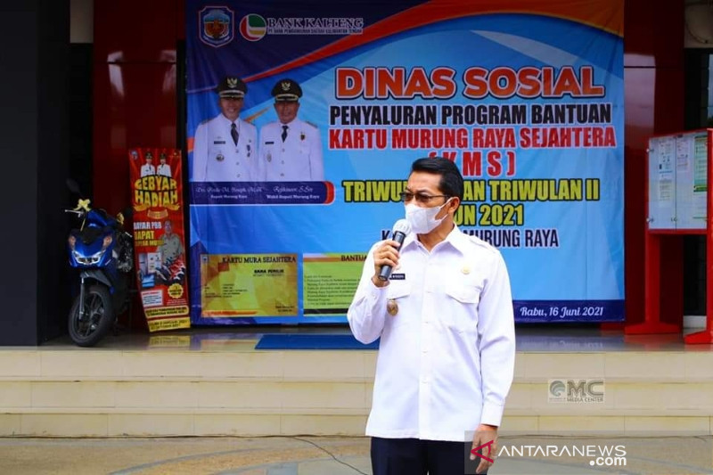1.125 keluarga terima Kartu Murung Raya Sejahtera
