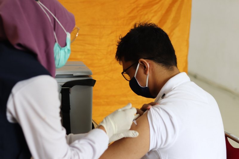 ITERA gelar vaksinasi COVIDA-19 ke 2 bagi dosen