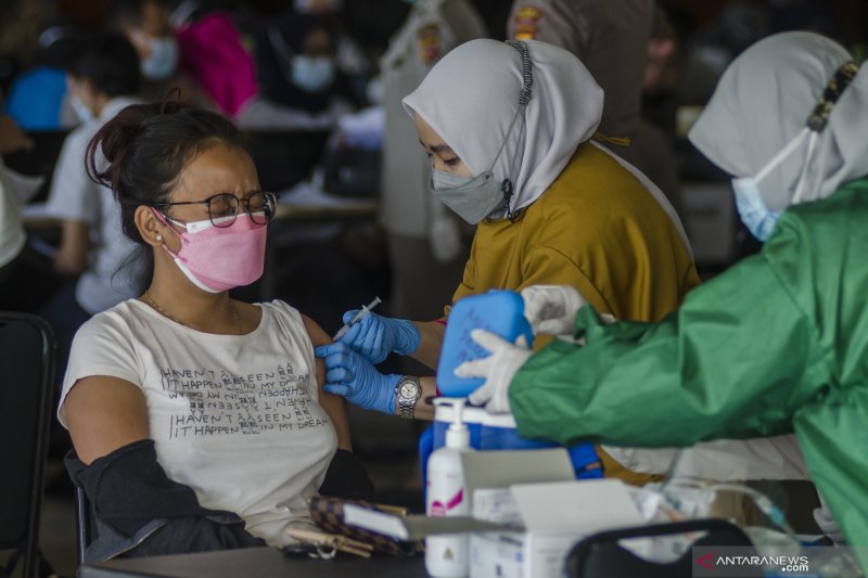 Jawa Barat berupaya tingkatkan cakupan vaksinasi COVID-19