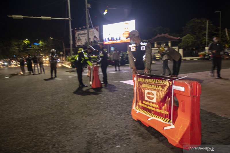 Delapan Titik Persimpangan Di Palembang Ditutup