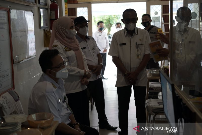 Tim penilai lomba desa provinsi kunjungi Sungai Kupang dan Kandangan Kota