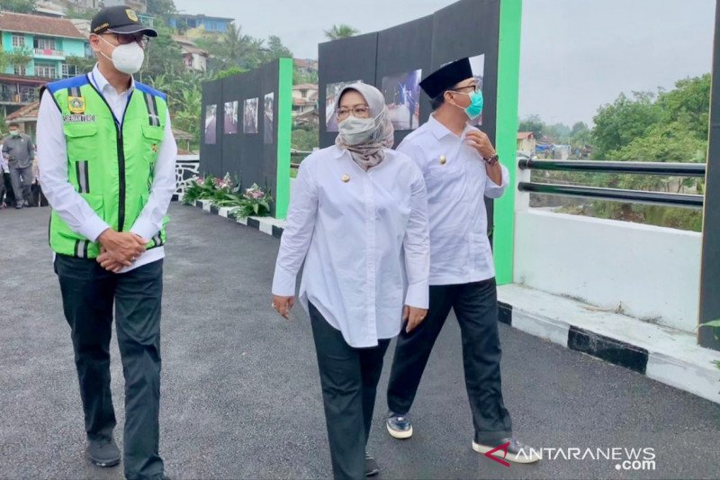 Pemkab Bogor sukses bangun 23 jembatan meski pandemi