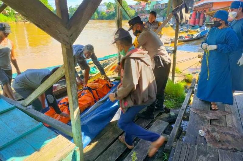 Mayat Perempuan Tanpa Busana Ditemukan Di Sungai Kahayan Antara News 